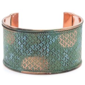 CDeco Scallop Cuff Bracelet - Click To Enlarge